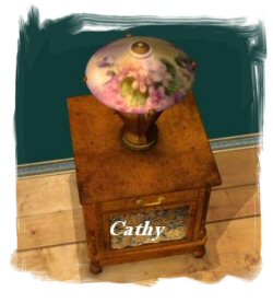 http://www.aussietopenders-sims2.com/images/Cathy_VioletSprayLamp.jpg